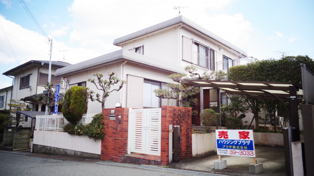 売り一戸建て（城山台500）